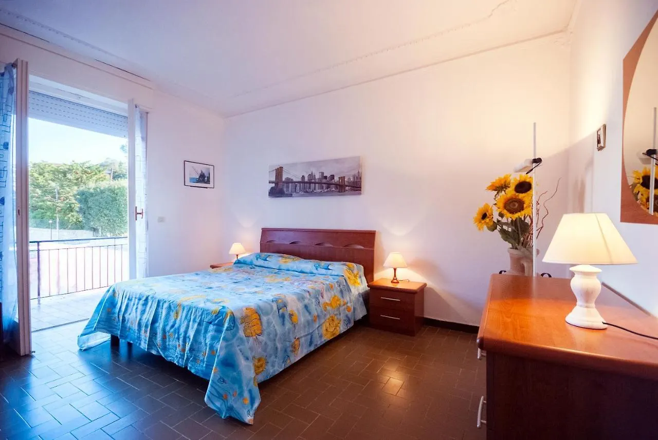 Appartamento Le Ginestre Marina di Campo 0*,